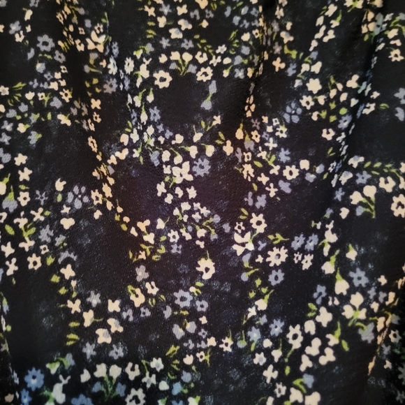 Michael Kors off shoulder top - Picture 2 of 7